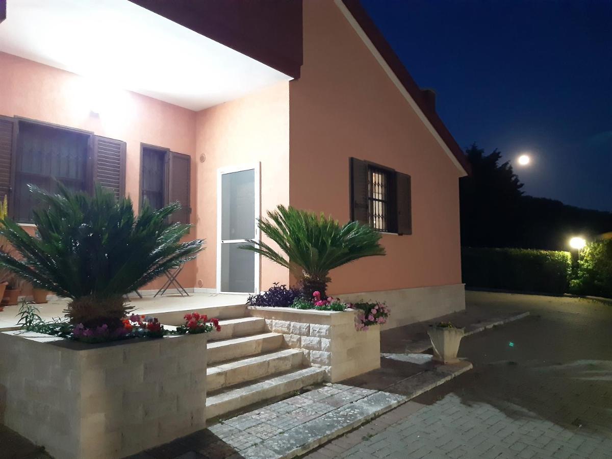 Il Rifugio Di Farinella Villa Putignano Luaran gambar