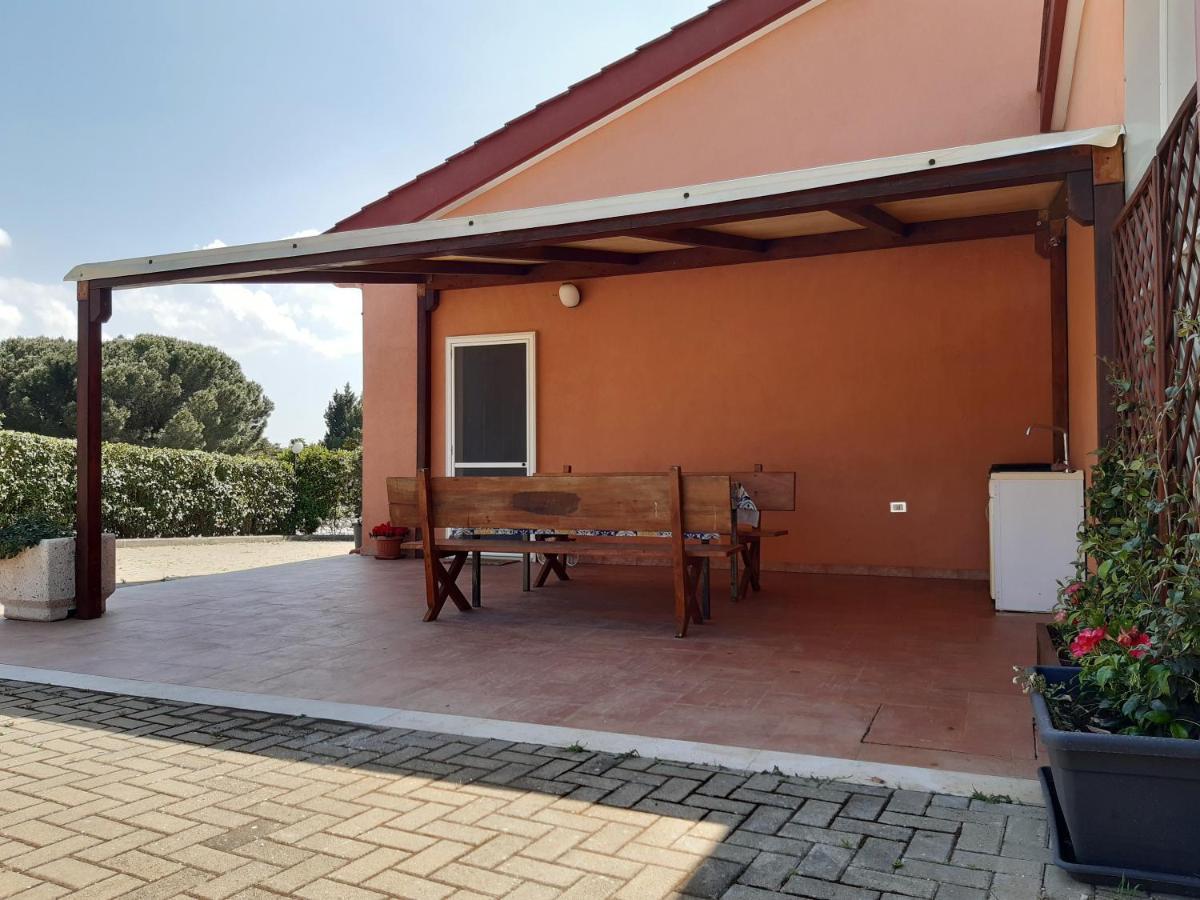 Il Rifugio Di Farinella Villa Putignano Luaran gambar